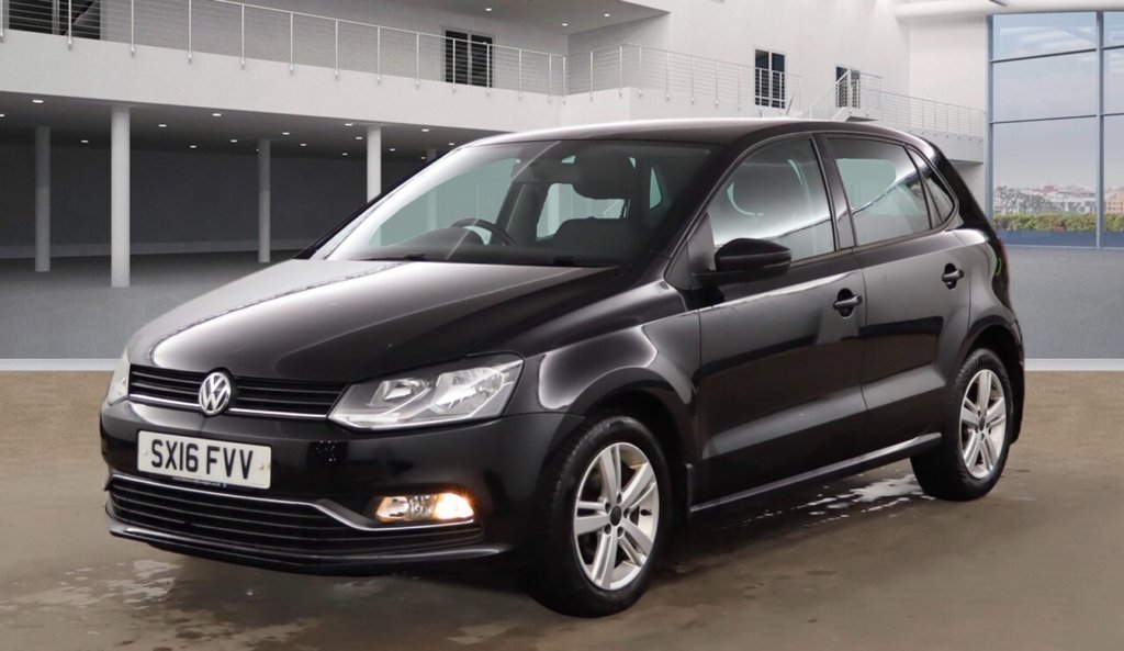 Used Volkswagen Polo 2016 for sale - 77480165: Photo 2