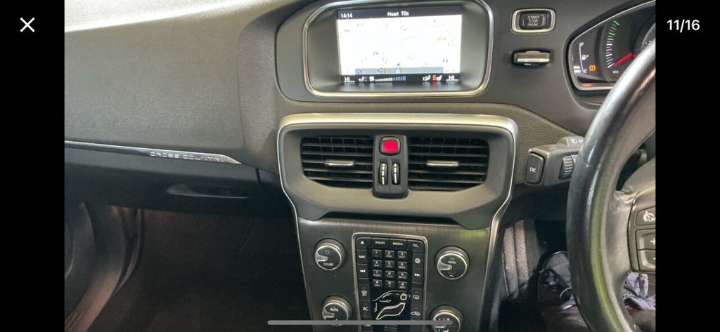 Used Volvo V40 2014 for sale - 76132678: Photo 11