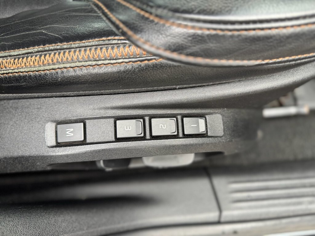 Used Volvo V40 Cross Country 2014 for sale - 76132678: Photo 14