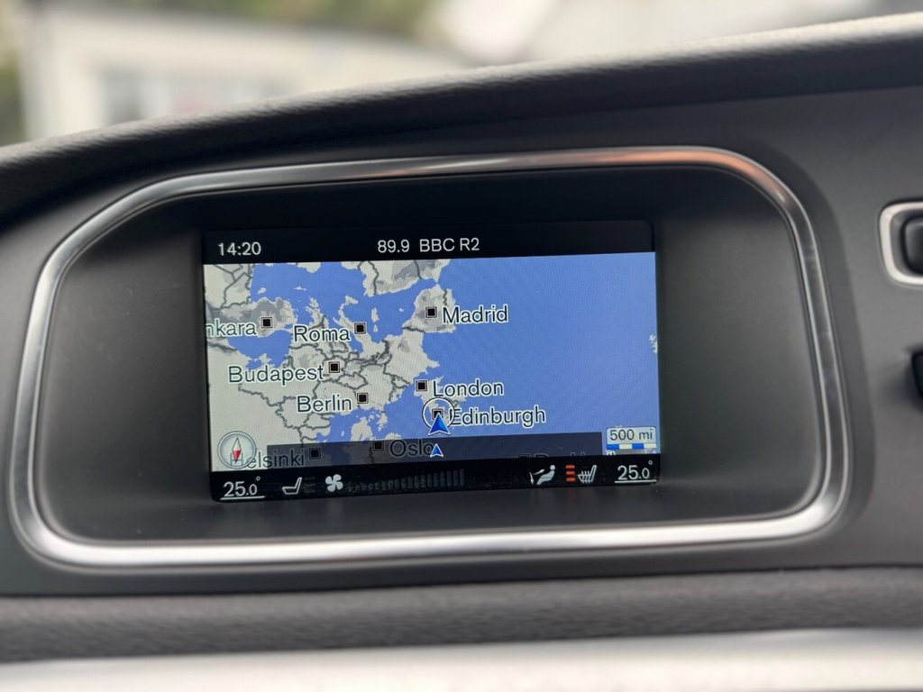 Used Volvo V40 Cross Country 2014 for sale - 76132678: Photo 23