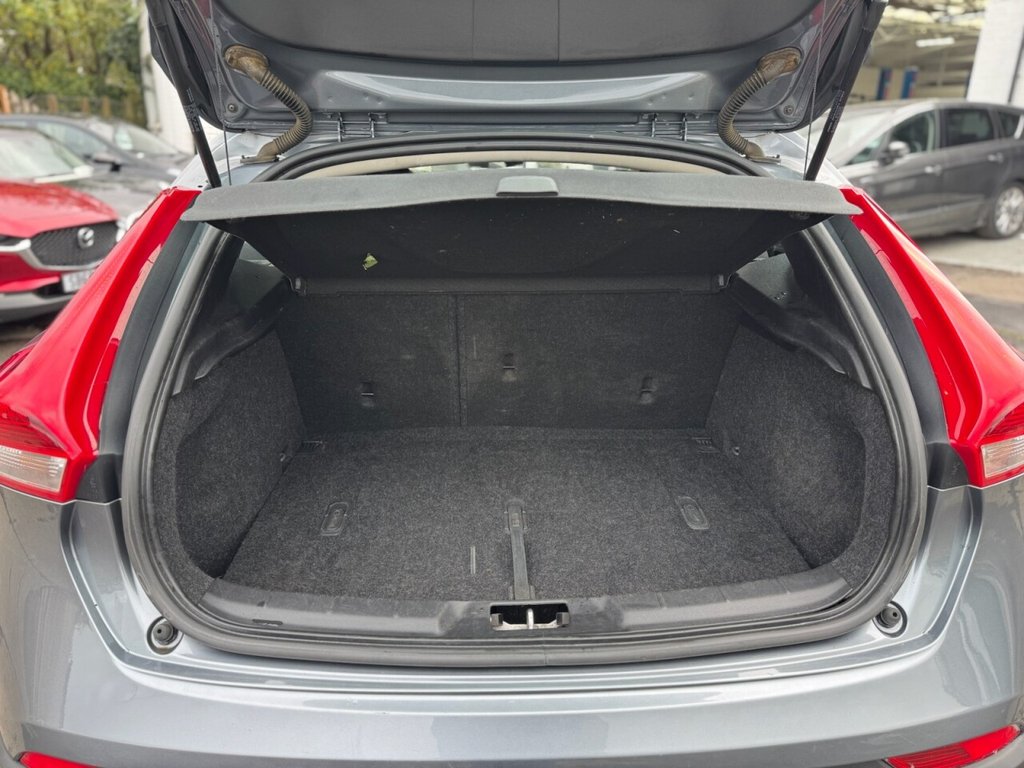 Used Volvo V40 Cross Country 2014 for sale - 76132678: Photo 27