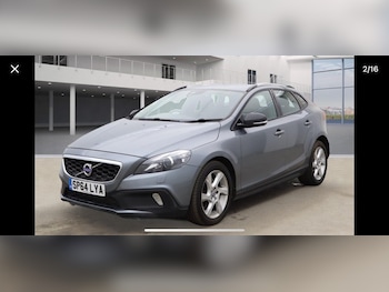 Used Volvo V40 2014 for sale - 76132678: Photo 2