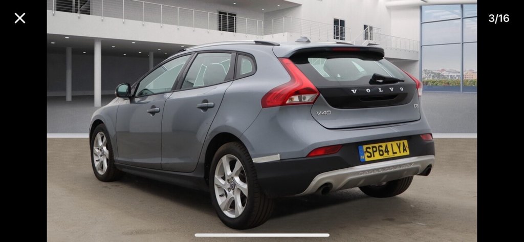 Used Volvo V40 2014 for sale - 76132678: Photo 3