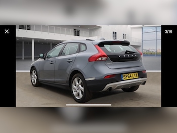 Used Volvo V40 2014 for sale - 76132678: Photo 3
