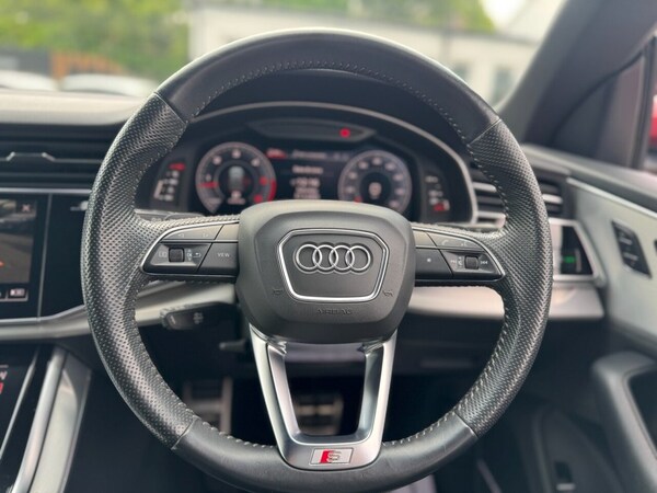 Used Audi Q8 2019 for sale - 74820226: Photo 11