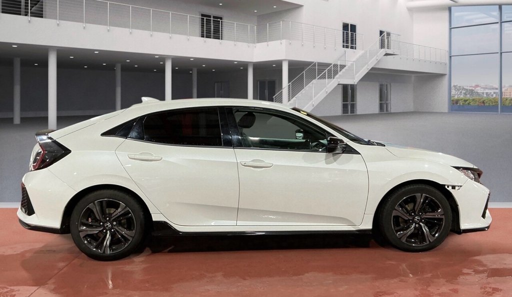 Used Honda Civic 2020 for sale - 77498956: Photo 5