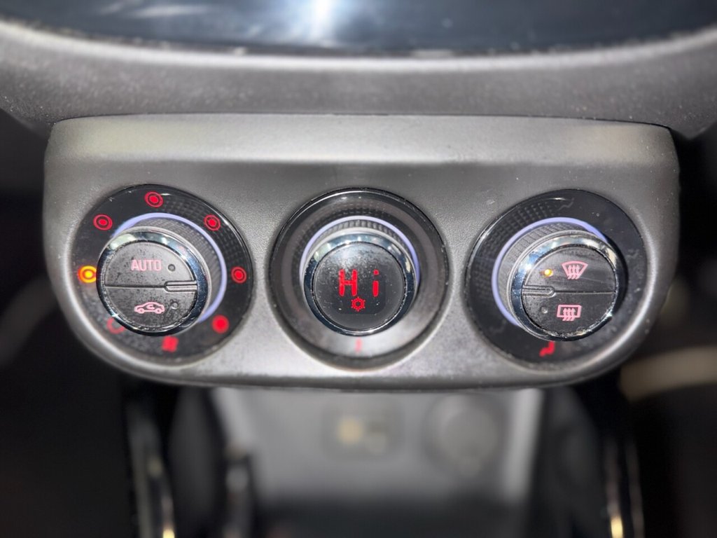 Used Vauxhall ADAM 2014 for sale - 77850254: Photo 24