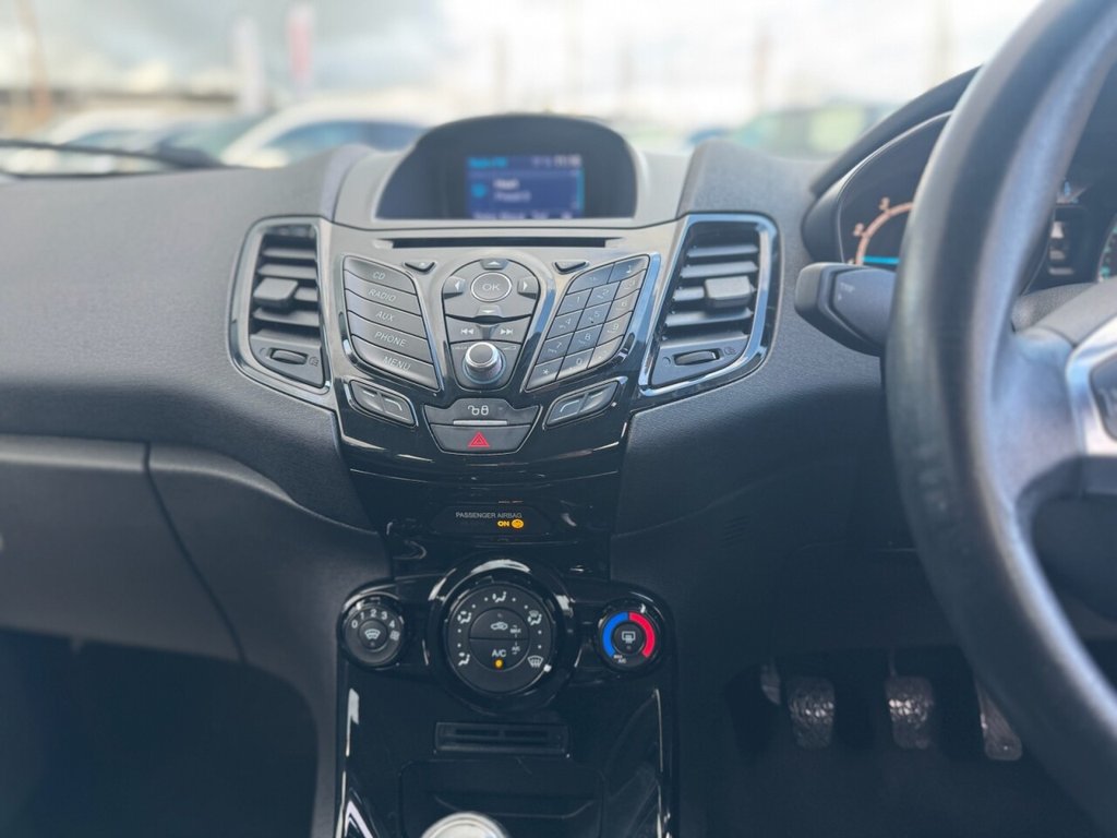 Used Ford Fiesta 2016 for sale - 76520510: Photo 15