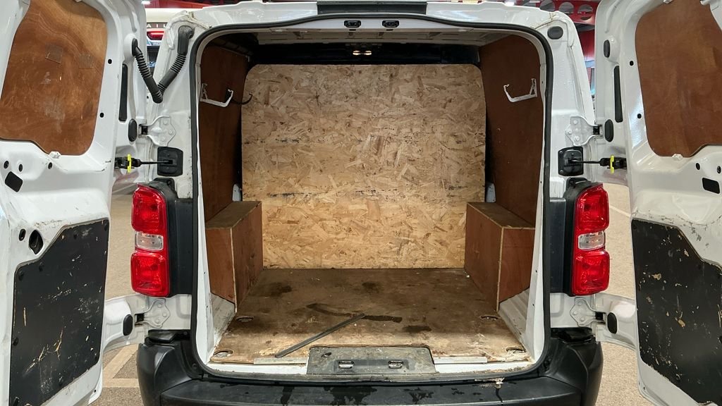 Used Vauxhall Vivaro 2022 for sale - 78083182: Photo 10