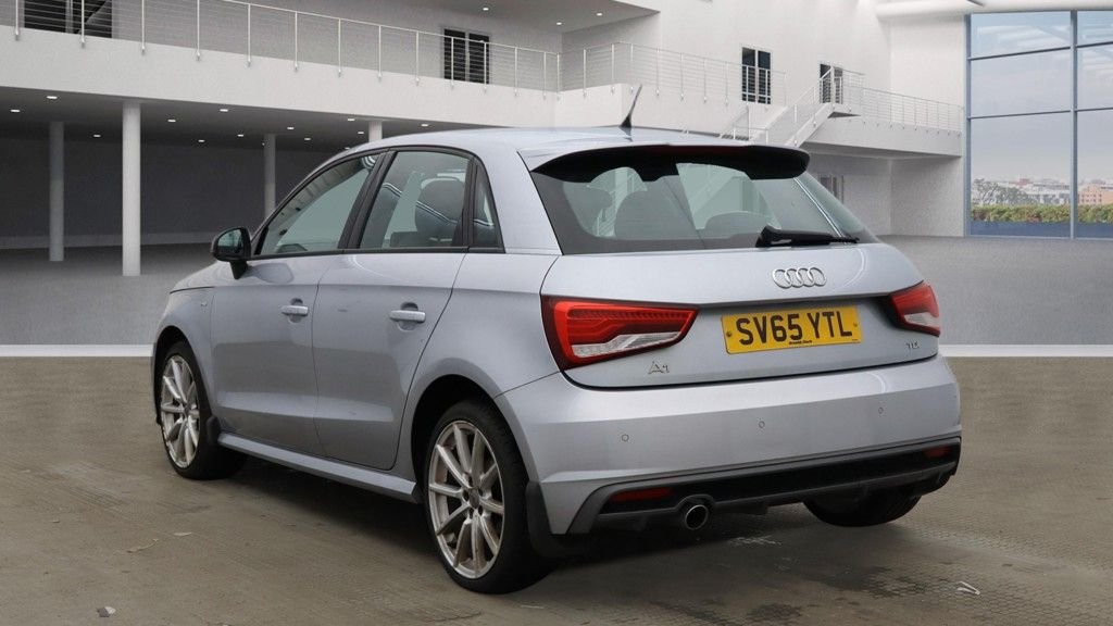 Used Audi A1 2015 for sale - 77165931: Photo 9