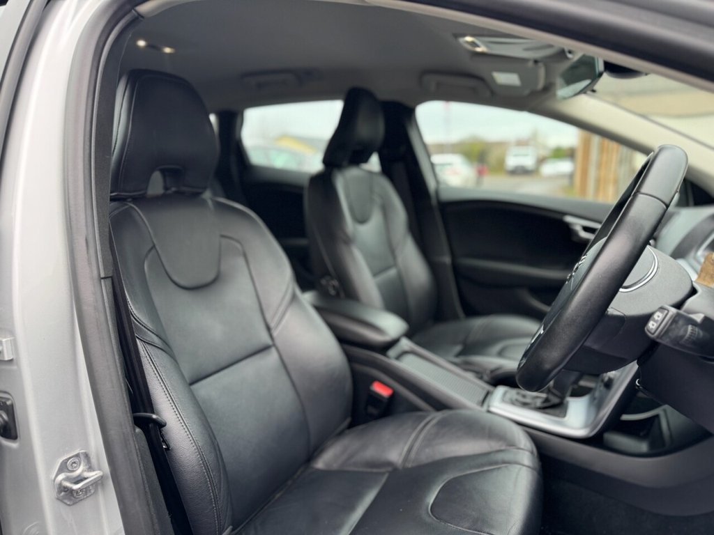 Used Volvo V40 2018 for sale - 77498955: Photo 11