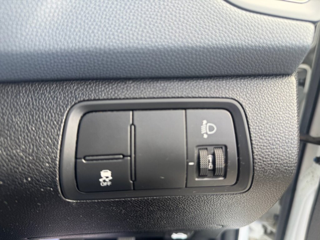 Used Hyundai i20 2015 for sale - 76417126: Photo 15