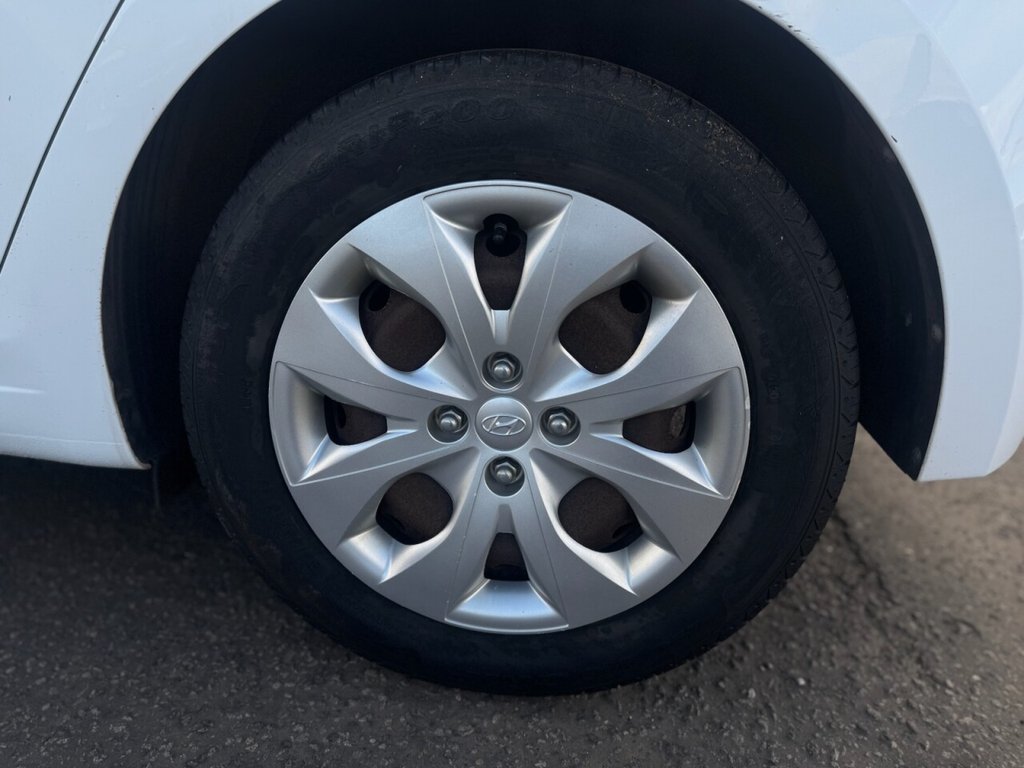 Used Hyundai i20 2015 for sale - 76417126: Photo 21