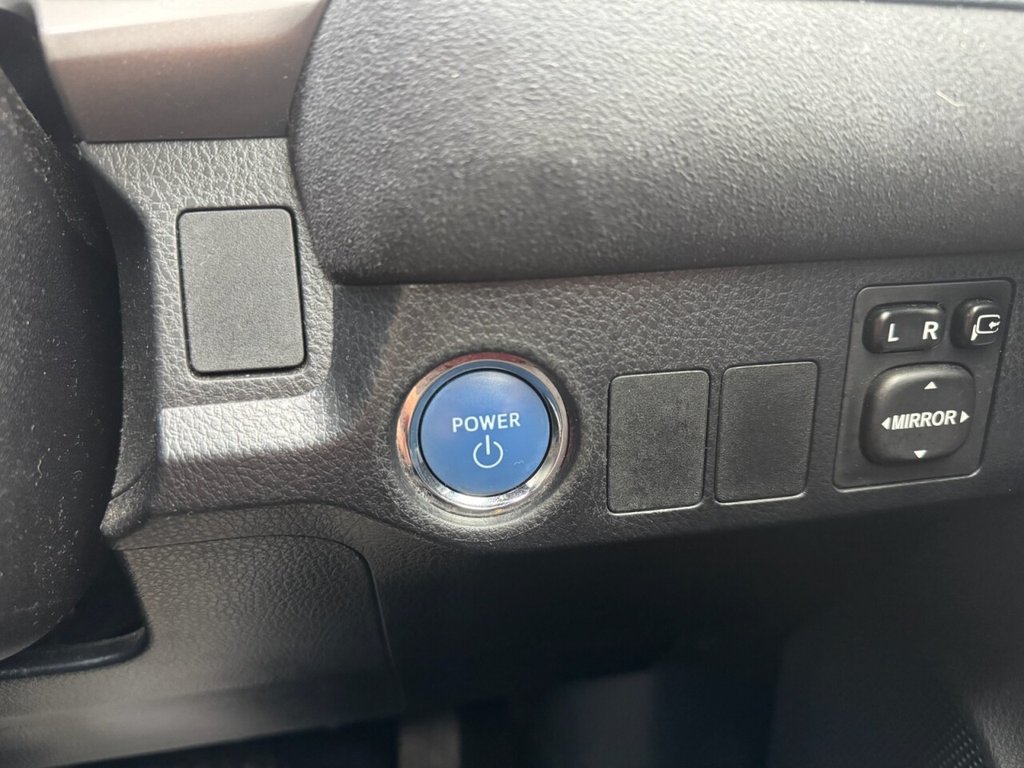 Used Toyota RAV4 2016 for sale - 77263616: Photo 21