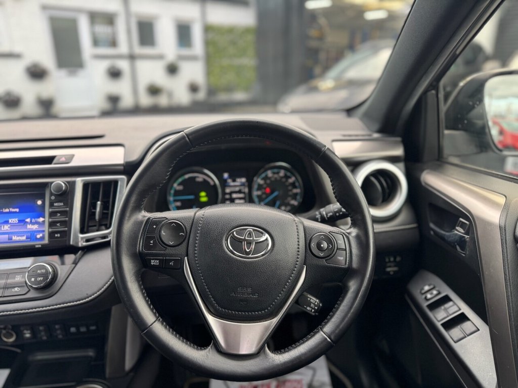 Used Toyota RAV4 2016 for sale - 77263616: Photo 27