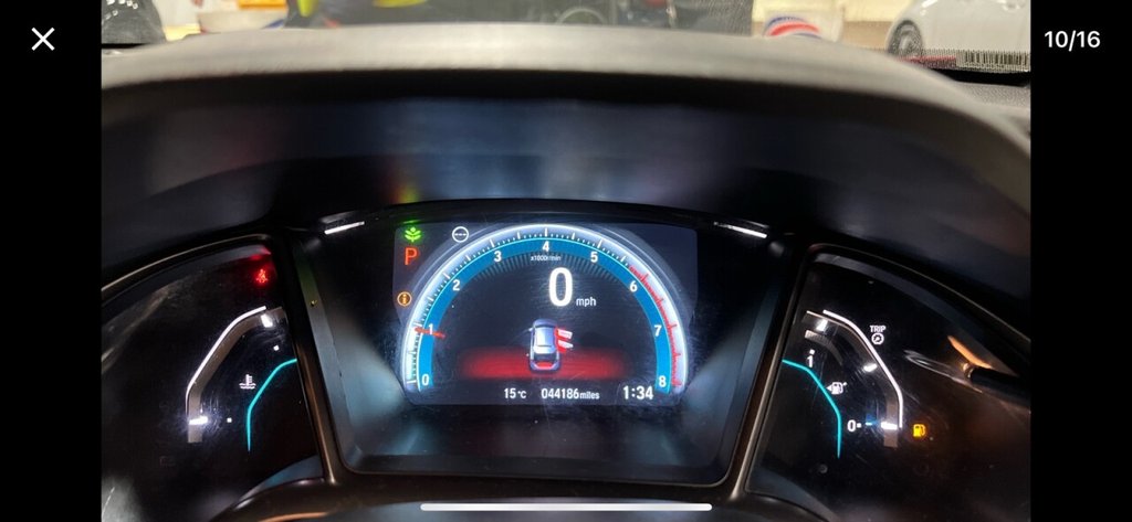 Used Honda Civic 2017 for sale - 76698675: Photo 10