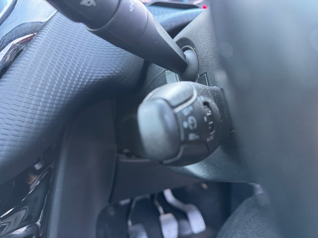 Used Peugeot 2008 2017 for sale - 77227368: Photo 22