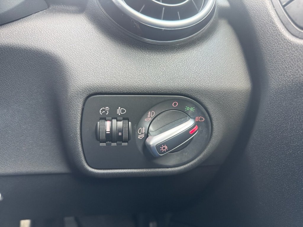 Used Audi A1 2015 for sale - 75854389: Photo 18