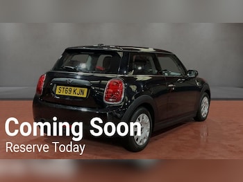 Used MINI Hatch 2019 for sale - 79059309: Photo
