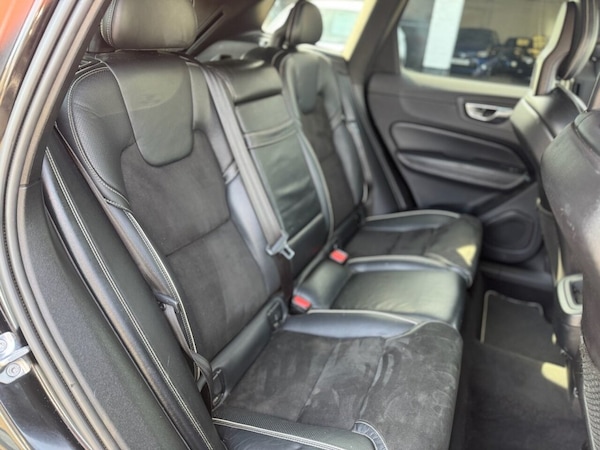 Used Volvo XC60 2018 for sale - 73971241: Photo 10