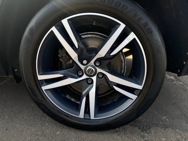 Used Volvo XC60 2018 for sale - 73971241: Photo 24