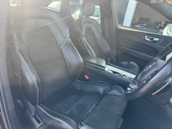 Used Volvo XC60 2018 for sale - 73971241: Photo 9