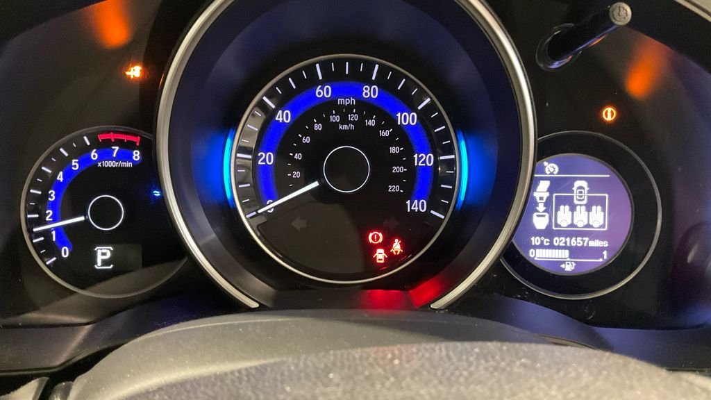 Used Honda Jazz 2015 for sale - 77981568: Photo 16