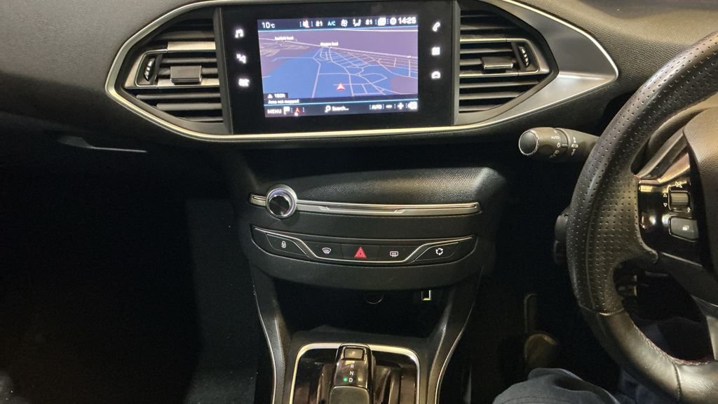 Used Peugeot 308 2021 for sale - 77748872: Photo 7