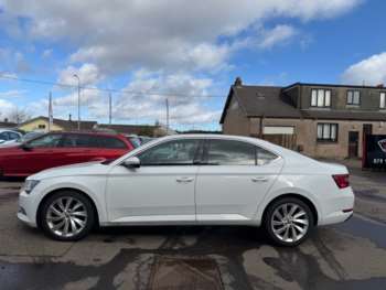 Used Skoda Superb 2017 for sale - 74077782: Photo