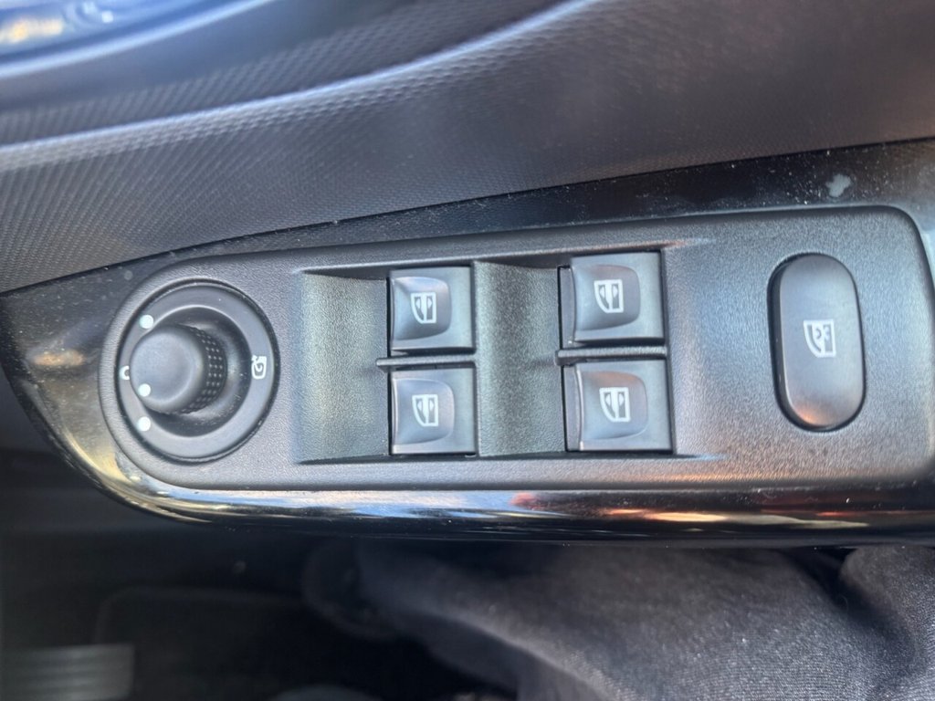 Used Renault Captur 2016 for sale - 76048027: Photo 21