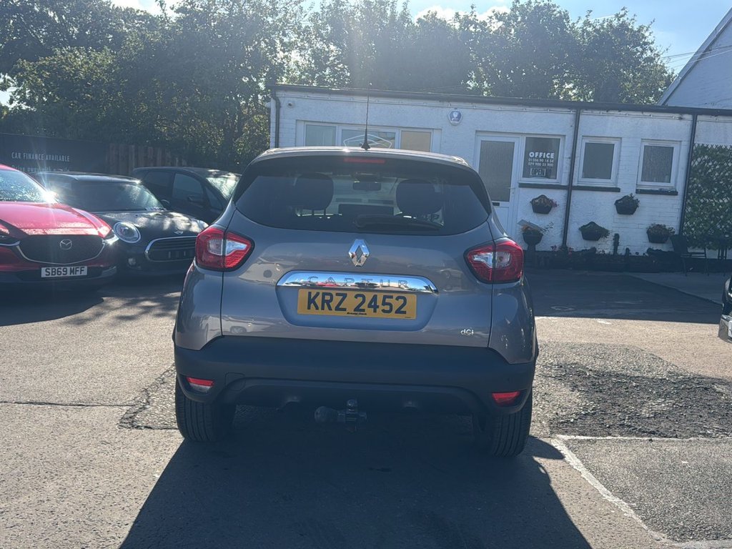 Used Renault Captur 2016 for sale - 76048027: Photo 6