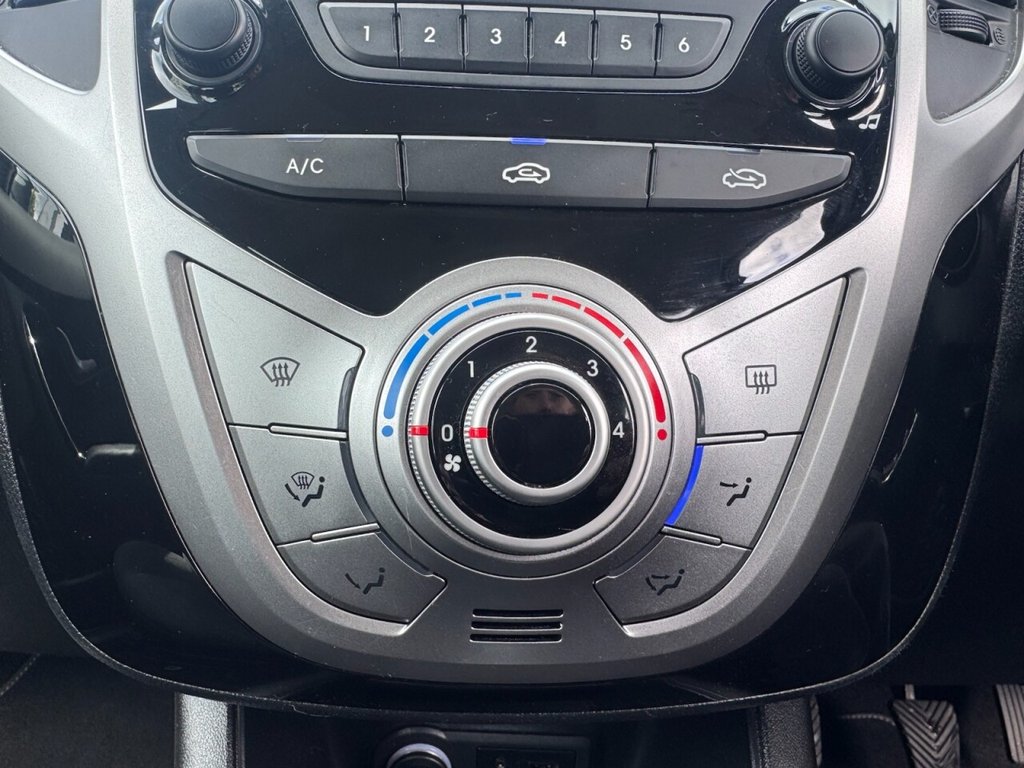 Used Hyundai Ix20 2011 for sale - 77226950: Photo 18