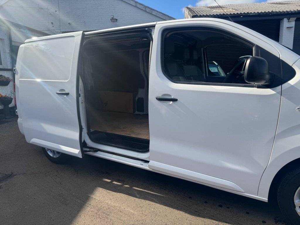 Used Vauxhall Vivaro 2020 for sale - 78082730: Photo 26