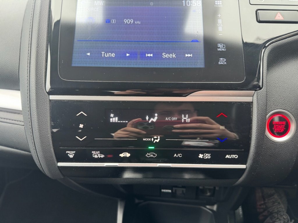 Used Honda Jazz 2018 for sale - 77499101: Photo 19