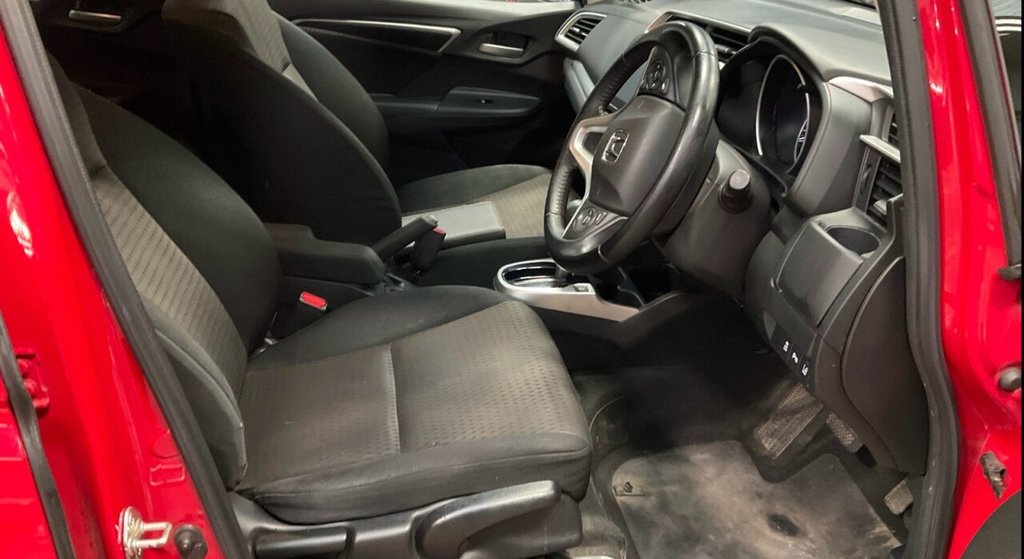 Used Honda Jazz 2018 for sale - 77499101: Photo 9