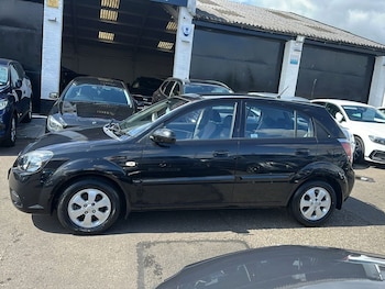 Used Kia Rio 2010 for sale - 75515554: Photo