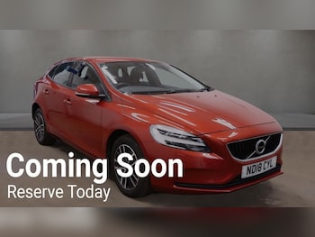 Used Volvo V40 2018 for sale - 78256655: Photo