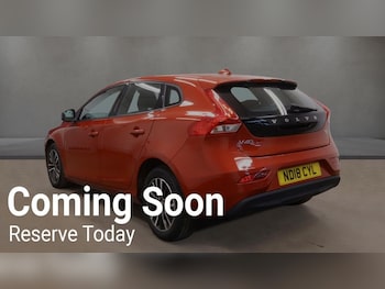 Used Volvo V40 2018 for sale - 78256655: Photo