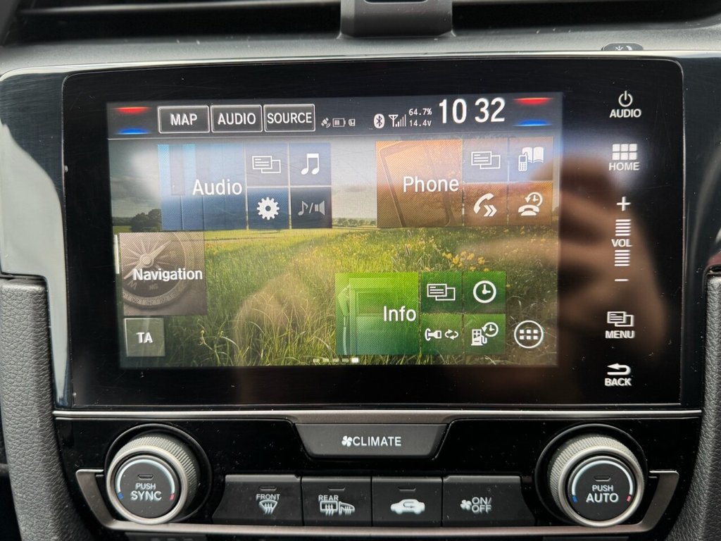 Used Honda Civic 2018 for sale - 77288308: Photo 15