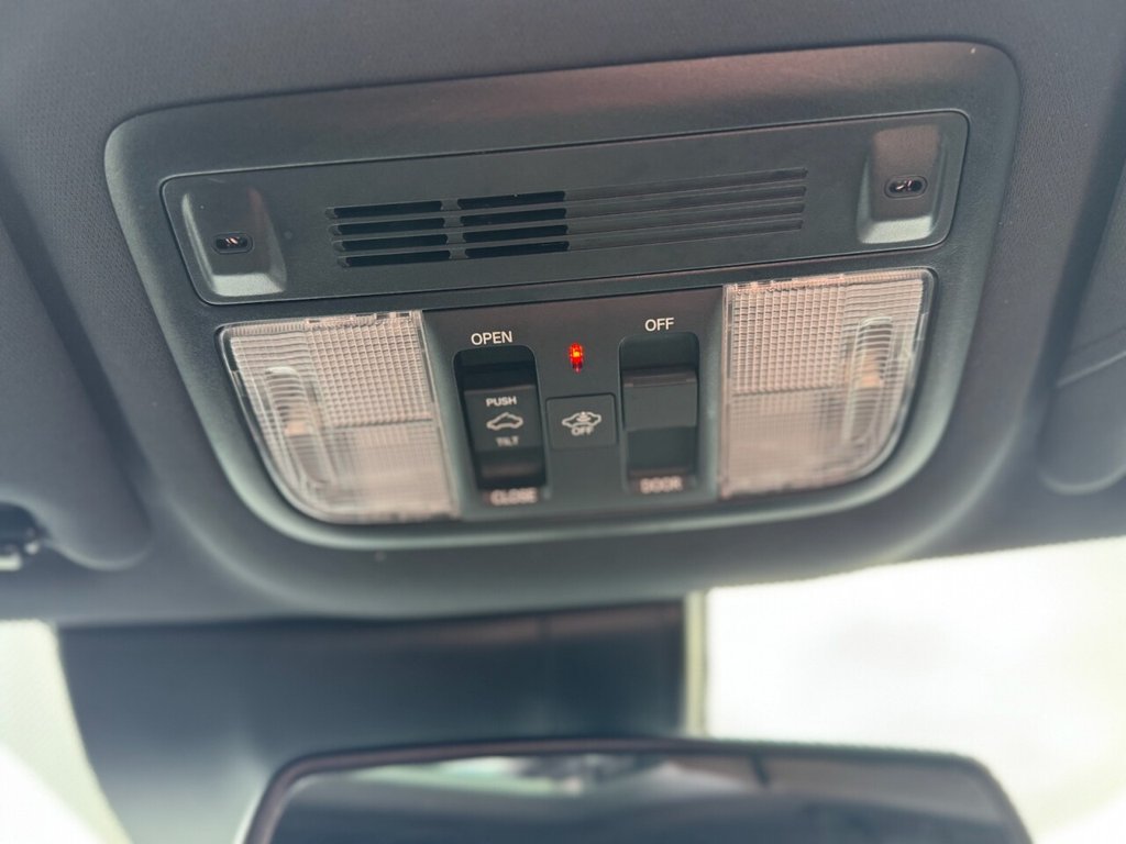 Used Honda Civic 2018 for sale - 77288308: Photo 19