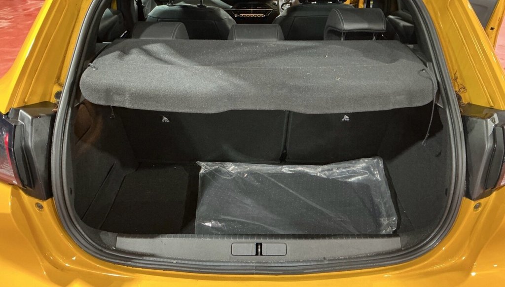 Used Peugeot 208 2021 for sale - 77452095: Photo 11