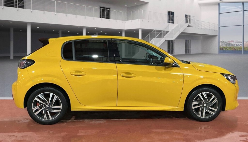 Used Peugeot 208 2021 for sale - 77452095: Photo 5