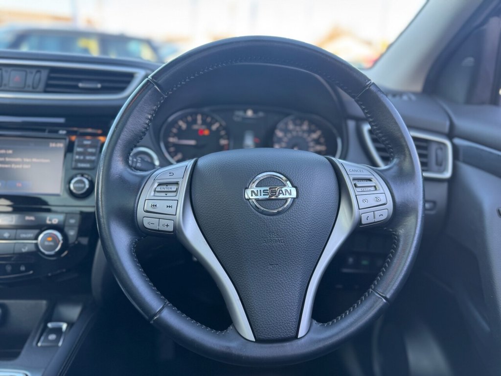 Used Nissan Qashqai 2017 for sale - 76068982: Photo 11