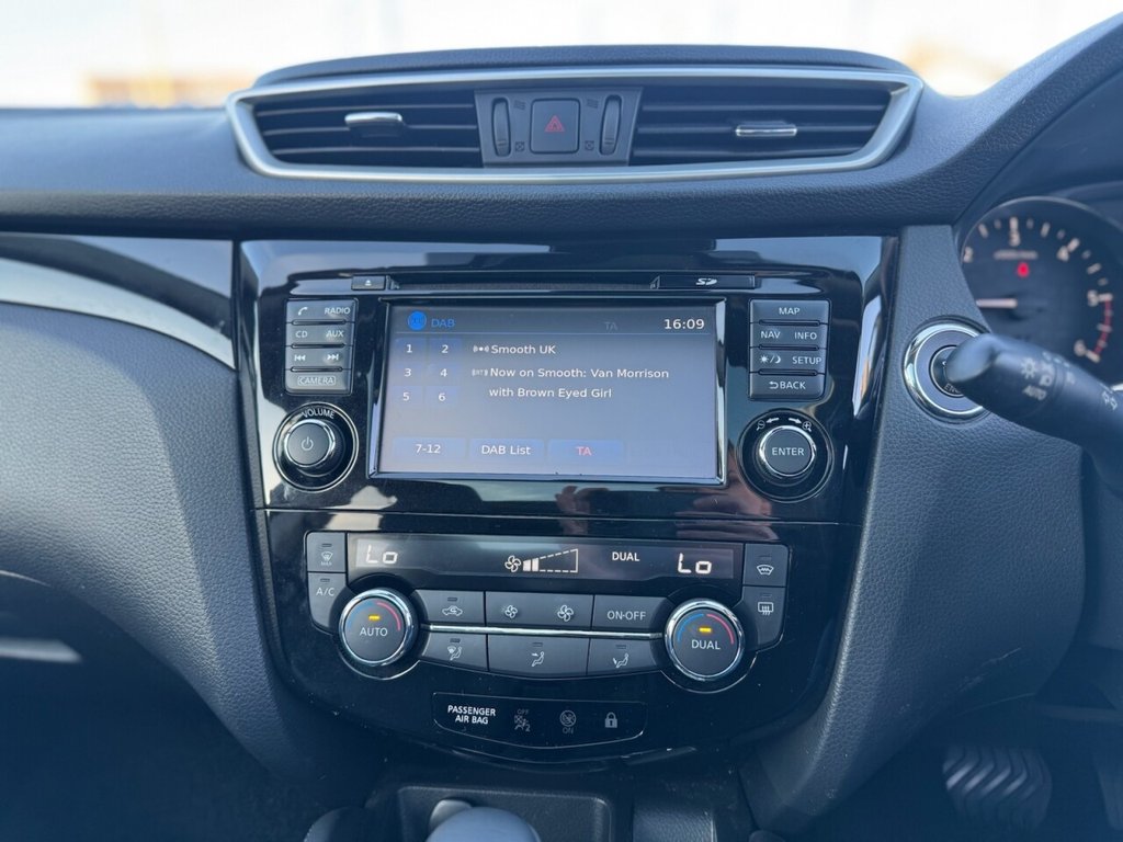 Used Nissan Qashqai 2017 for sale - 76068982: Photo 15