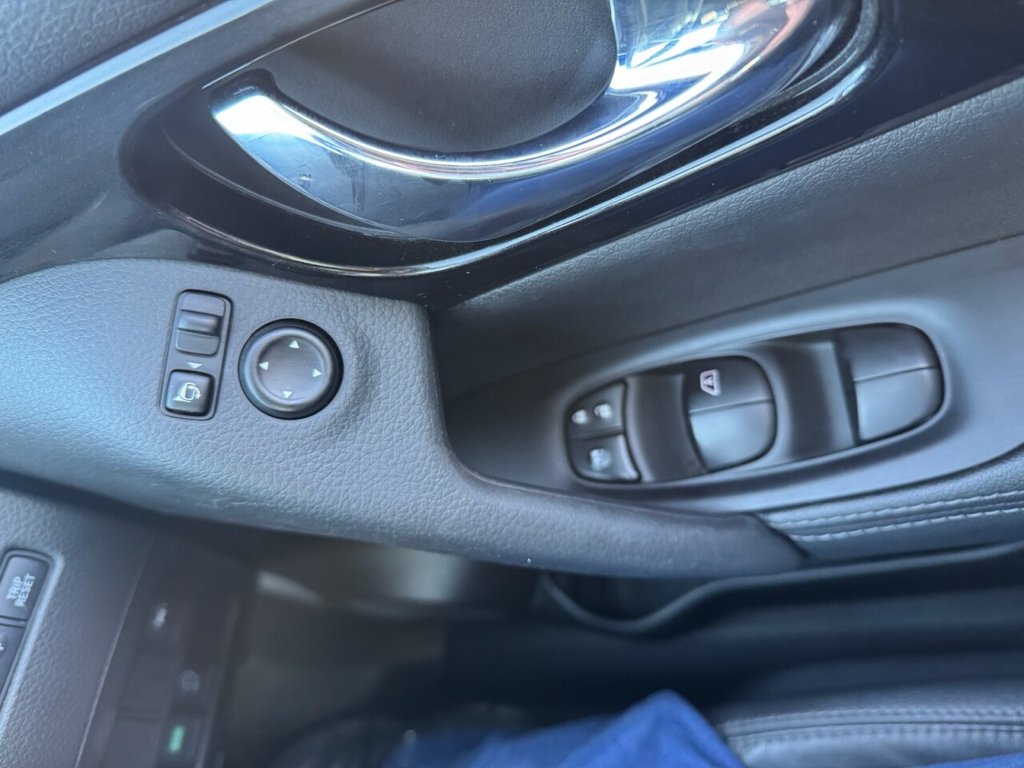 Used Nissan Qashqai 2017 for sale - 76068982: Photo 19