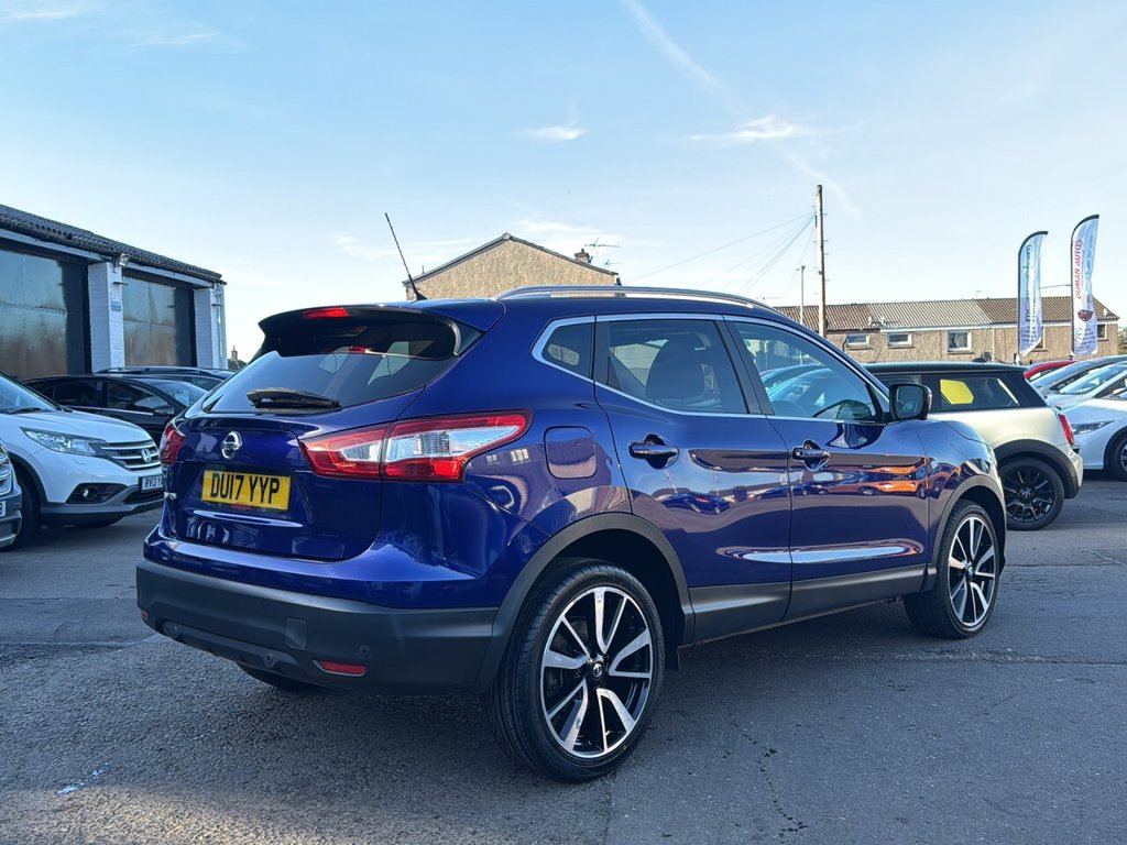 Used Nissan Qashqai 2017 for sale - 76068982: Photo 7