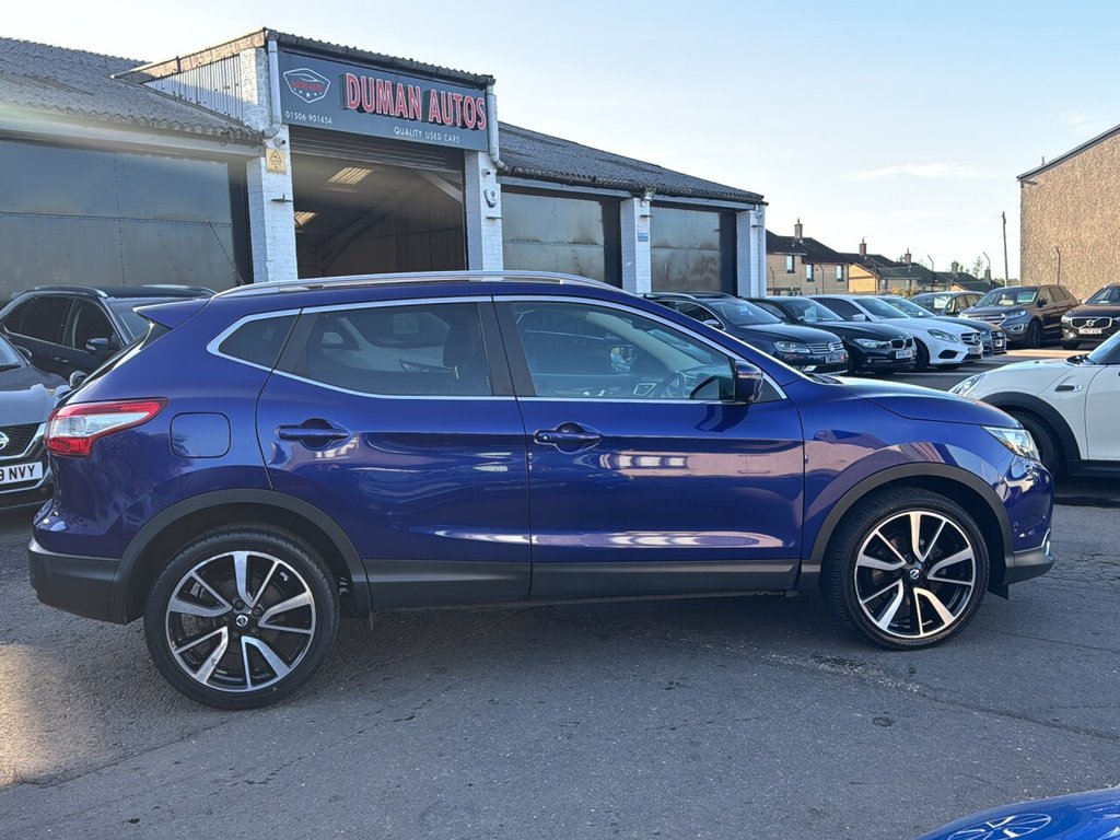 Used Nissan Qashqai 2017 for sale - 76068982: Photo 8