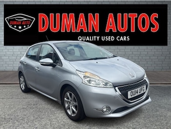 Peugeot - 208