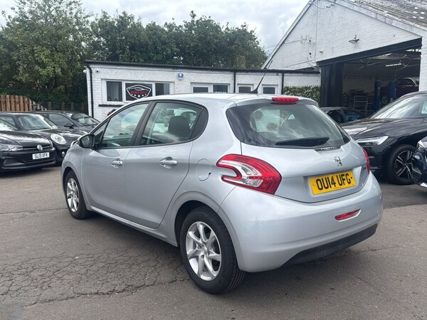 Used Peugeot 208 2014 for sale - 75653899: Photo 5