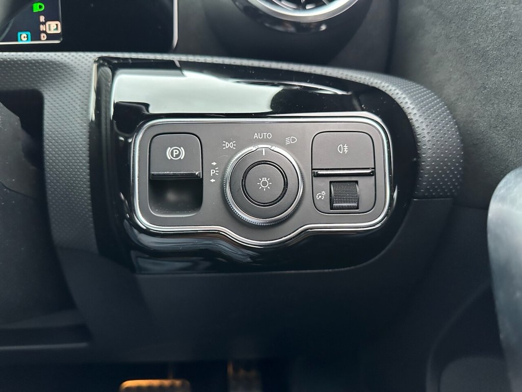 Used Mercedes-Benz A-Class 2019 for sale - 76901025: Photo 17